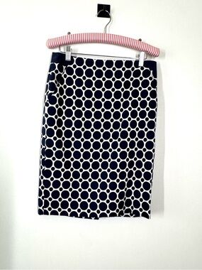 NWT - The Limited Navy and White Polka Dot Pencil Skirt hidden zipper Stretch